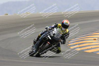 media/May-14-2023-SoCal Trackdays (Sun) [[024eb53b40]]/Turn 12 (1145am)/